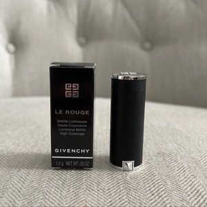 Givenchy Le Rouge Luminous Matte Lipstick